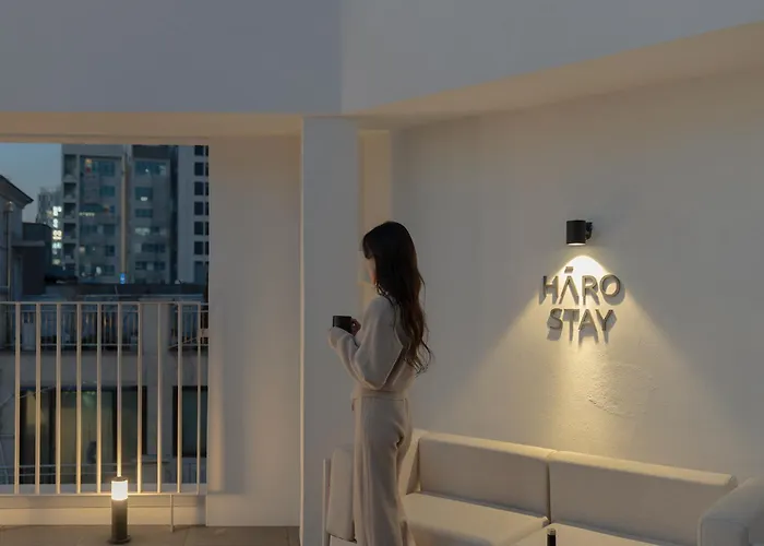 하로스테이 신사점 *