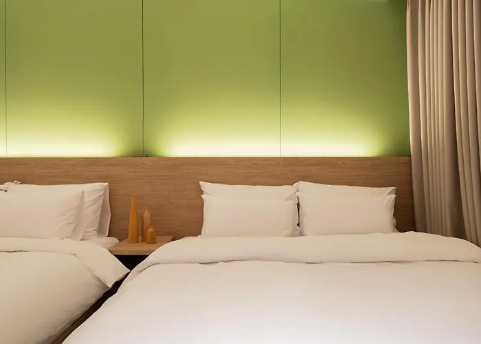 하로스테이 신사점 Hotel *